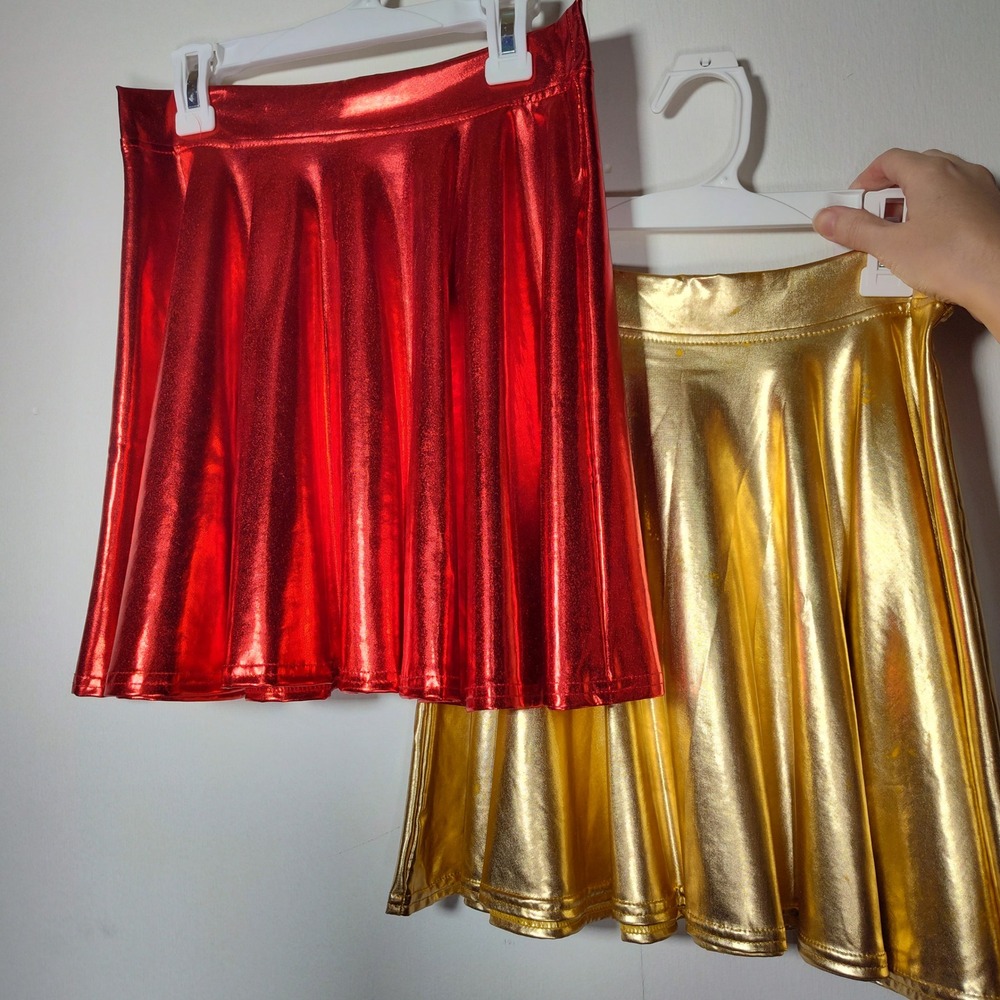 Metallic Skater Skirt Set Red Gold Shiny Liquid Mini Skirts Small 2 Pack